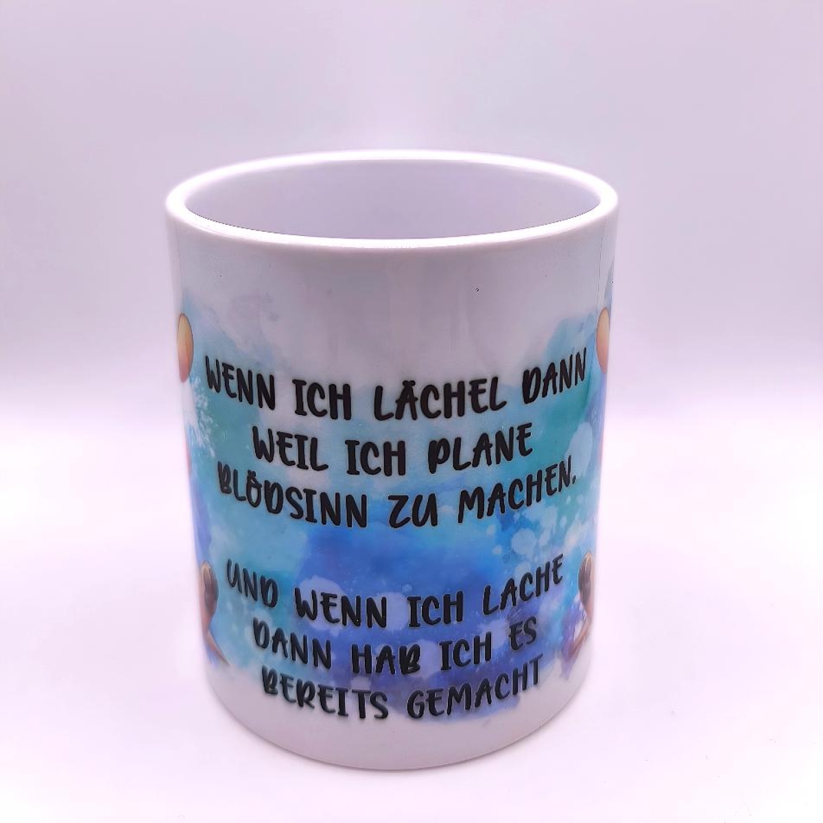 Tasse chaotischer Hund